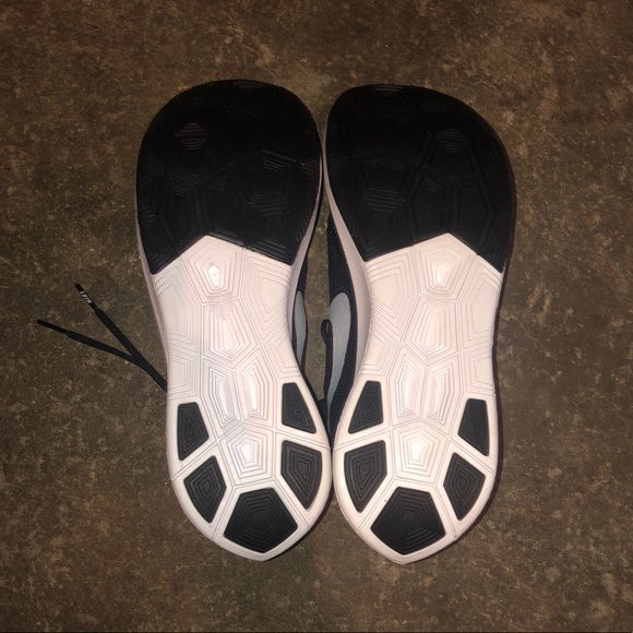 ***SOLD*** Nike Zoom Fly ‘Black White’ - Picture 6 of 7